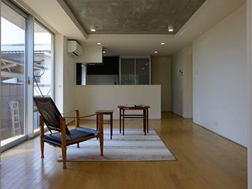 周囲を圧倒する「重厚感のある家」